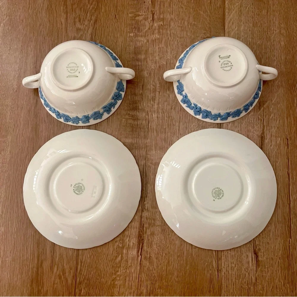 2 Set Wedgwood‎ 3D Lavender Blue Grape On Cream Queensware Soup Bowls & Saucers